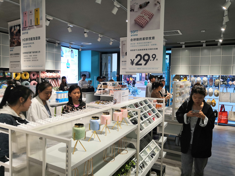 家簡生活百貨得到發展嗎 經營簡單嗎