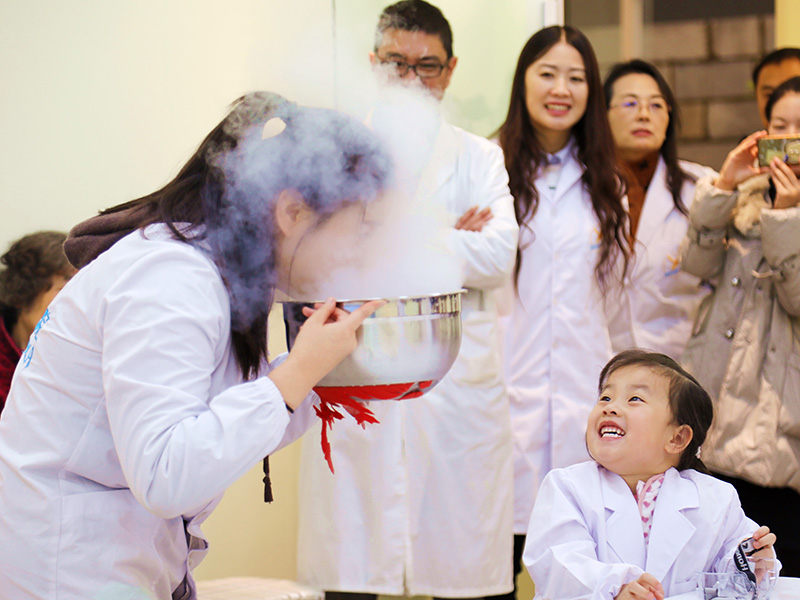 德拉學院STEAM教育