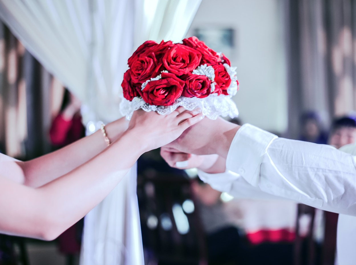 加盟網(wǎng)百合婚戀項(xiàng)目有什么加盟支持服務(wù)？